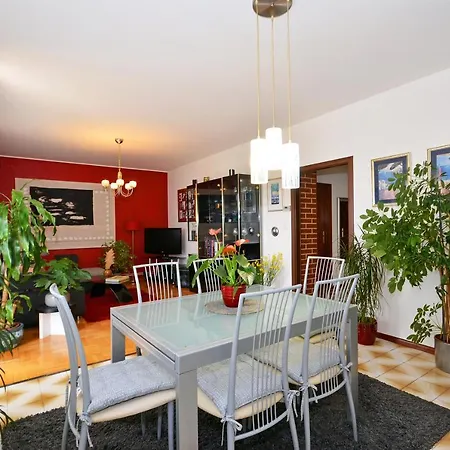Apartman Artsy Klis
